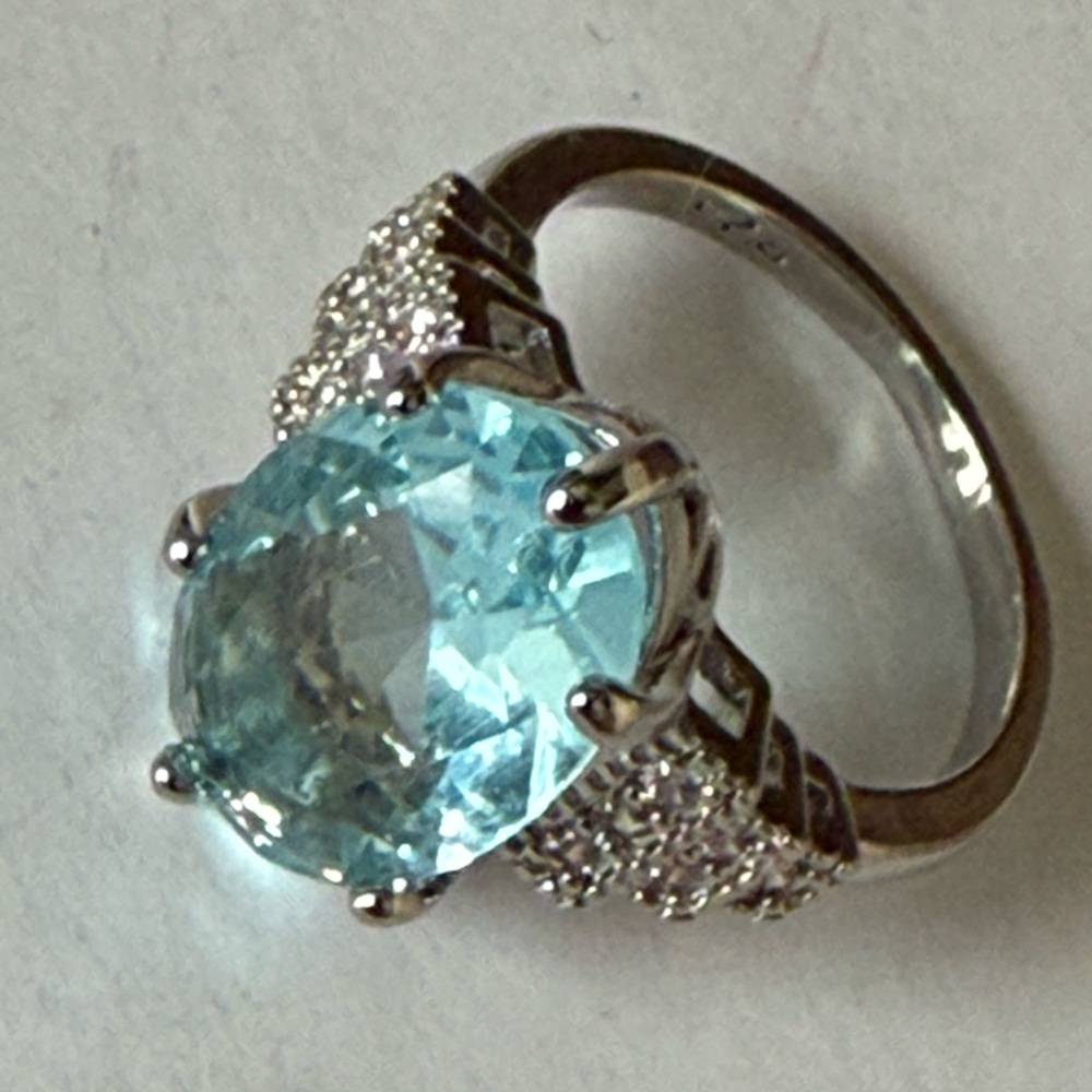 Fashion Jewelry Silver Ring with Light Blue Center Stone and Pavé Accents - Picture 3 of 8